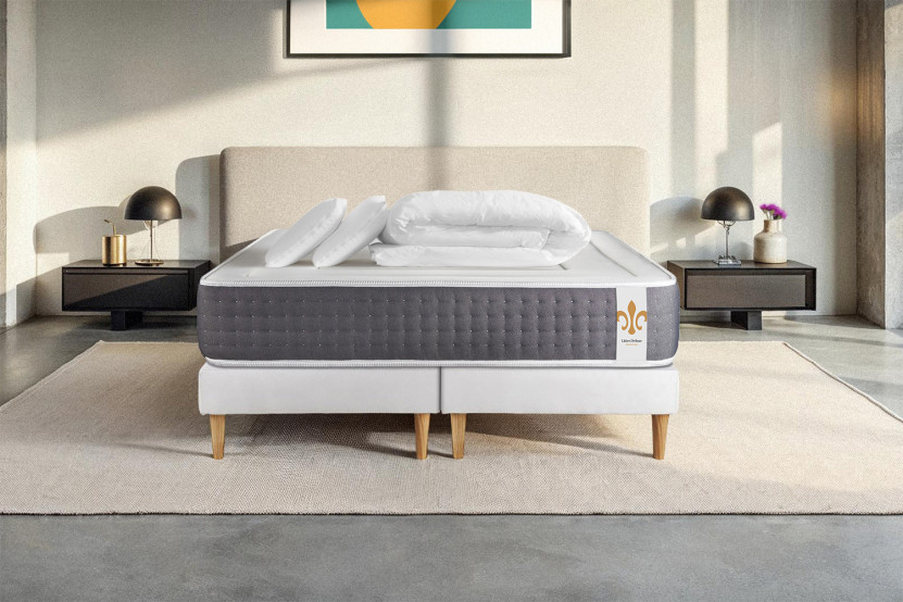 Pack lit complet 180x200 cm - Matelas + 2 Sommiers Blancs + 2 oreillers + Couette - Vingt-Six